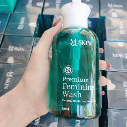 Dung dịch vệ sinh MQ Skin - Premium Feminine Wash